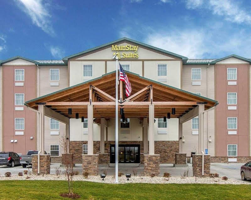 Mainstay Suites Stanley Екстер'єр фото